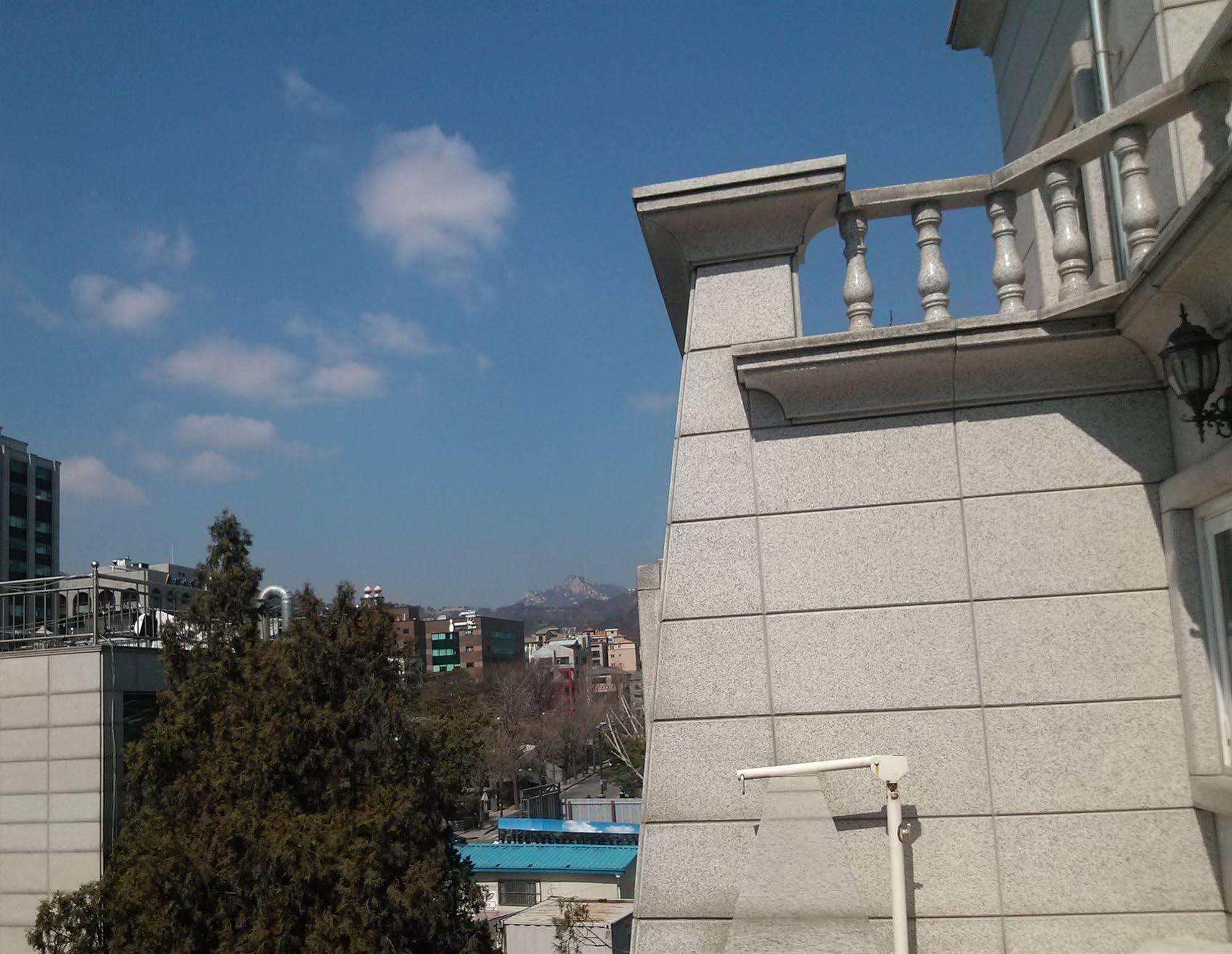 Noble Hotel Seoul Ngoại thất bức ảnh